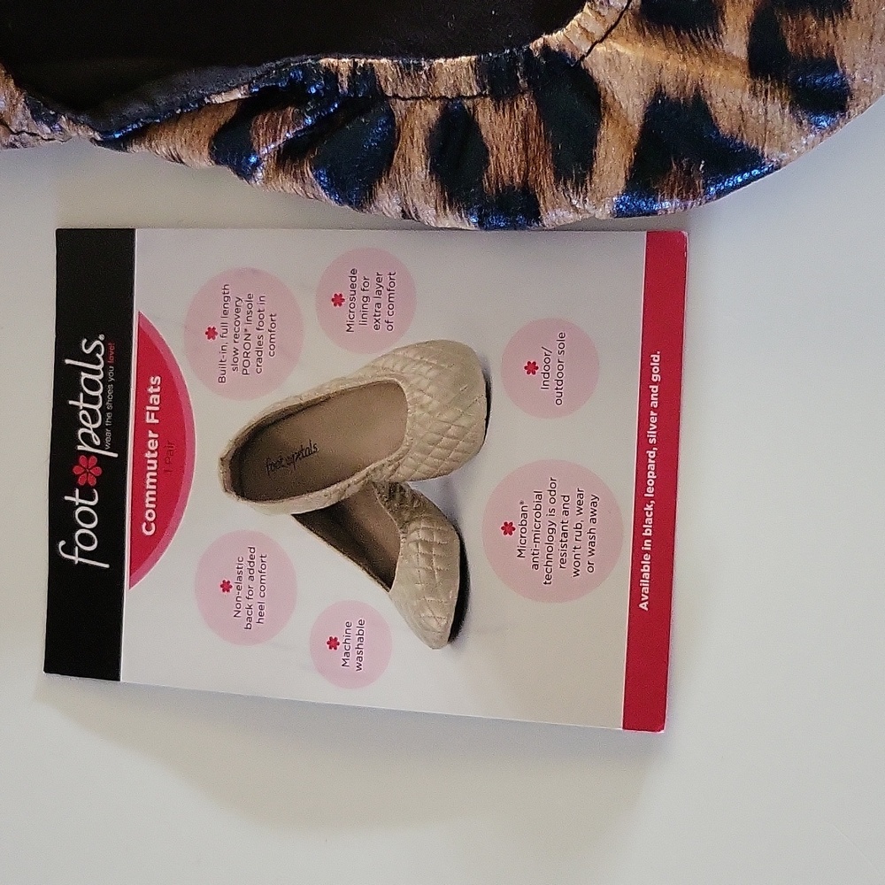 Foot Petals Leopard Quilted Commuter Travel Ballet Flats 7 NEW - Picture 3 of 5